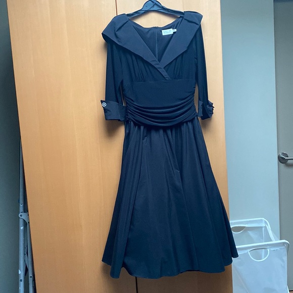 Stunning gown/dress by Eliza J. Worn once, like new! - Picture 1 of 5